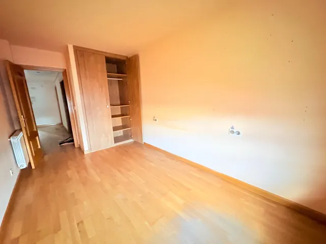 ESTUPENDO PISO EN ZONA ALTA DE PONFERRADA — 8