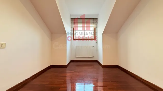 APARTAMENTO SIN MUEBLES CON GARAJE EN SAN FRANCISCO - foto 4