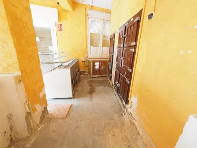 SE VENDE LOCAL COMERCIAL EN ARENYS DE MUNT, ZONA BELLAVISTA — 6