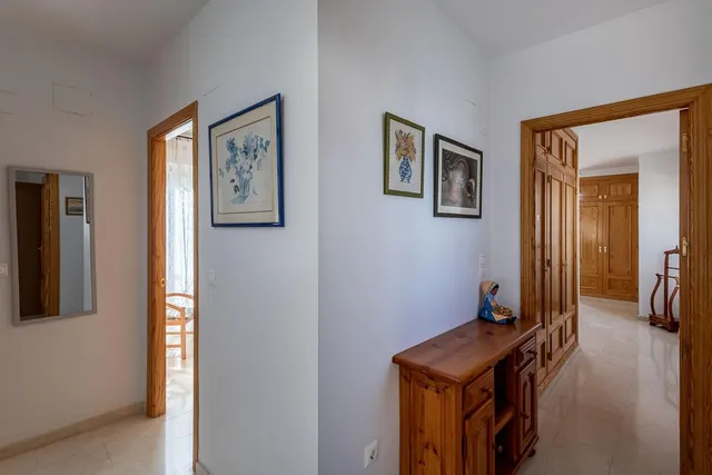EXCLUSIVO CHALET INDIVIDUAL EN HUÉTOR VEGA — 26