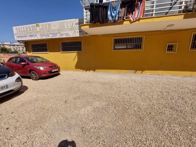 LOCAL COMERCIAL TALLER MECÁNICO — 17
