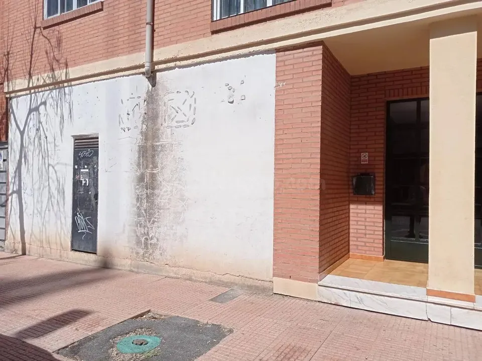 Venta local comercial en Badajoz