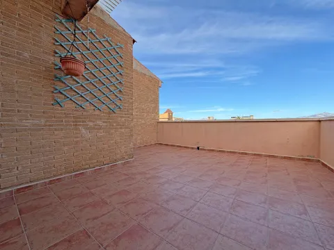 CHALET EN CABO DE LAS HUERTAS | 480M2 | PISCINA | 3 PLAZAS DE GARAJE