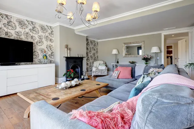 Chalet 4 habitaciones 455m² en venta - Costa Del Sol — 25