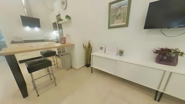 APARTAMENTO EN EXPLOTACIÓN TURÍSTICA — 37