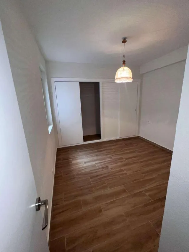 Fantastico apartamento totalmente reformado frente al puerto — 32