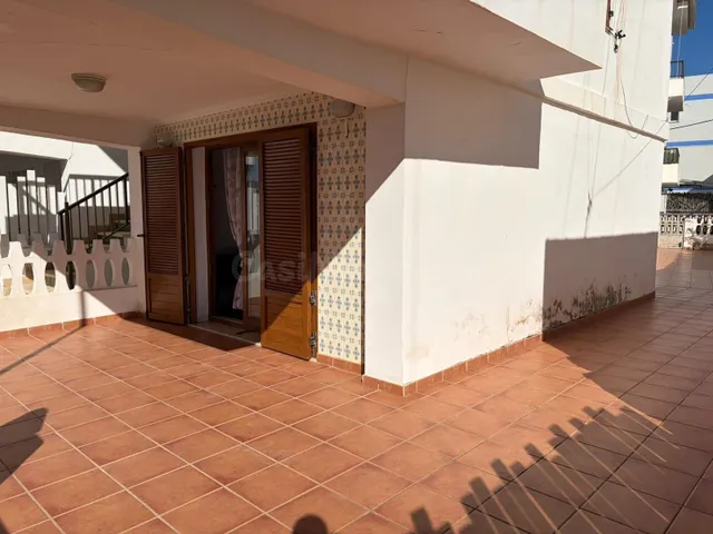 Planta baja 2 habitaciones 50m² en alquiler - Platja de Oliv
