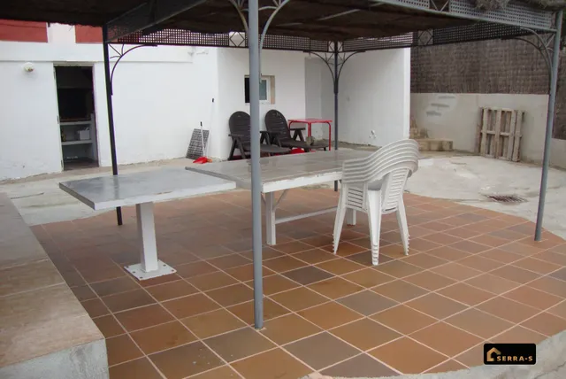 CASA A CUATRO VIENTOS CON VISTAS AL MAR PARA INVERSOR EN ST. CEBRIÀ DE VALLALTA — 9