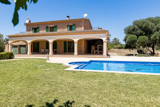 Finca Rústica en Algaida con piscina, privacidad y carácter mallorquín — 39