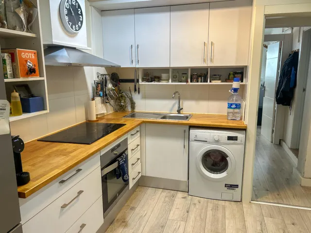 Chalet esquinero con apartamento independiente y piscina en Sant Pere de Ribes — 31