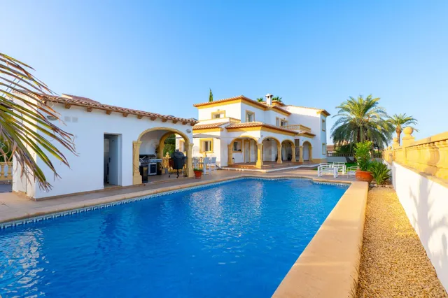 Villa 4 habitaciones 376m² en venta - Comunidad valenciana