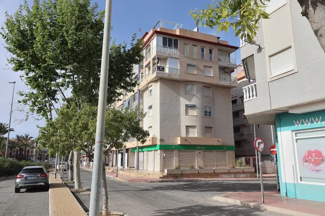 Piso 2 habitaciones 79m² en venta - Pueblo — 15