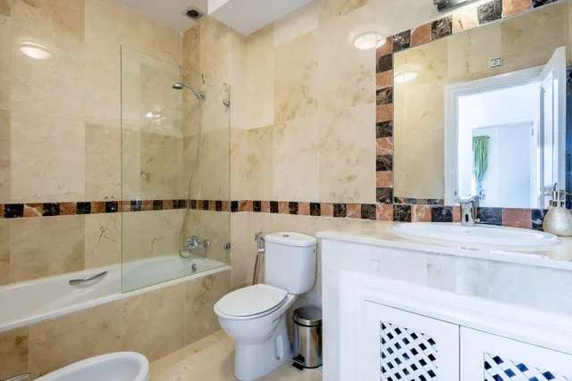 Apartamento de 2 dormitorios en Villamartín — 12