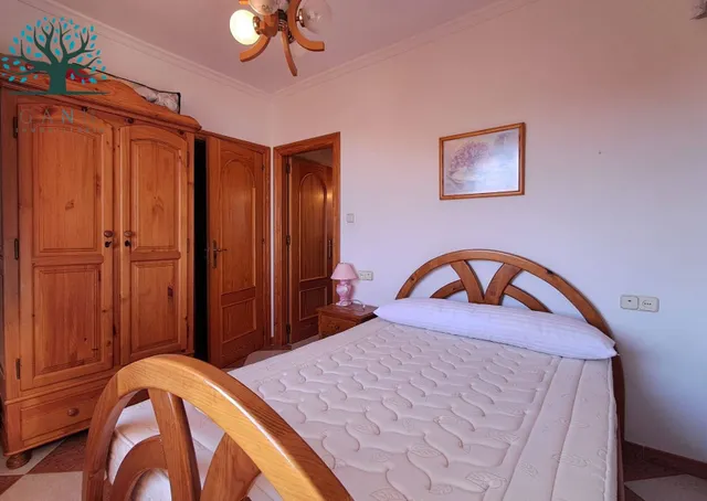 CHALET SUPER AMPLIO EN PLAYAGRANDE — 9