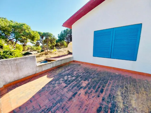 Se vende negocio de restauración en fantástica ubicación — 11
