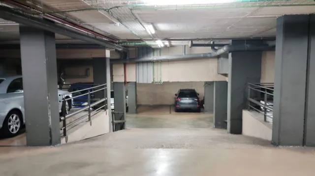 Parking 10m² en alquiler - Eixample — 7