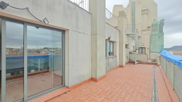 Piso de dos habitaciones en alquiler en el centro de Manresa — 7