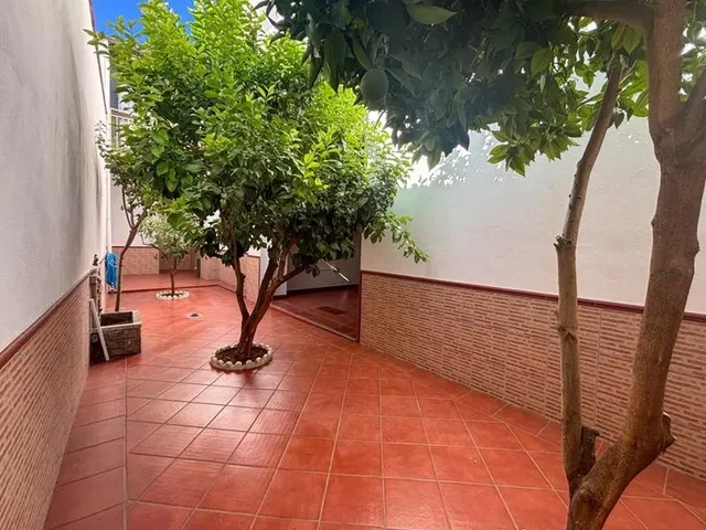 CASA EN VENTA EN ATARFE — 2
