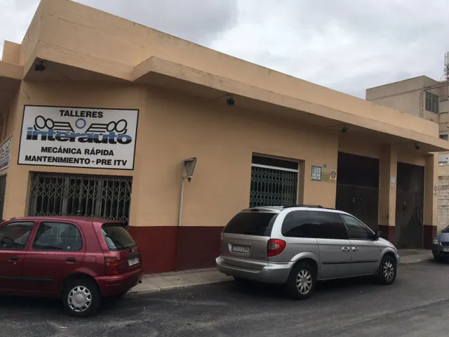 Taller automocion con mas de 20 anos. se vende con licencia o sin licencia. — 12