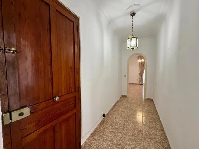 PISO PRIMERA PLANTA CÉNTRICO — 13