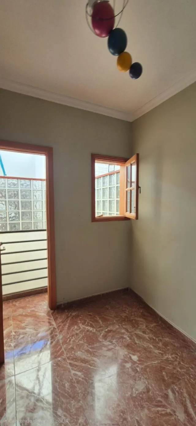 Dúplex con terraza, dos plazas de garaje y trastero en Playa de Arinaga. — 39