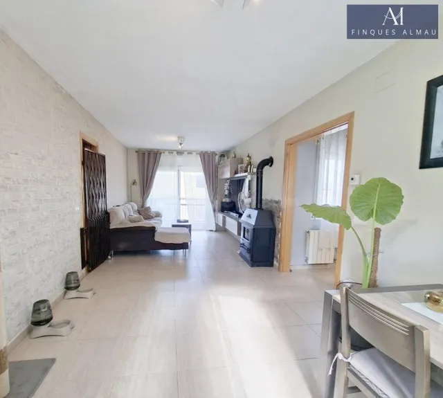 Piso con jardin en Olivella - foto 4