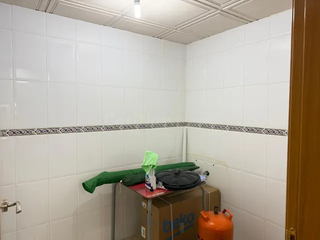 Local Comercial Amplio en La Quinta, Antequera - Oportunidad - foto 5