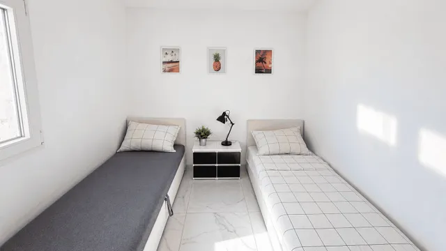 Apartamento 2 habitaciones 75m² en venta - Paseo maritimo — 14