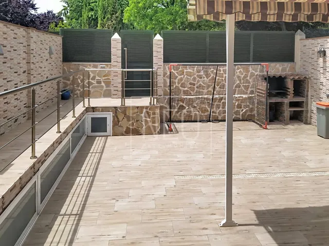 Unifamiliar adosado en calle gabriela mistral, Valdemoro. — 15