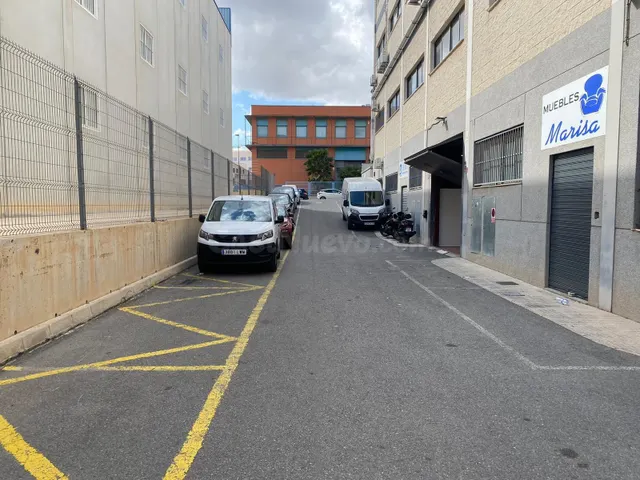 Nave en venta en Elche, polígono de Carrús - foto 4