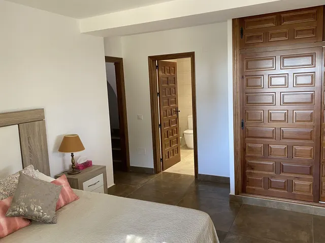 Chalet 4 habitaciones 375m² en venta - Riviera del sol — 28