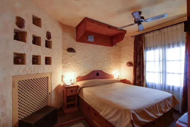 Hotel 9 habitaciones 817m² en venta - Costa del Sol — 13