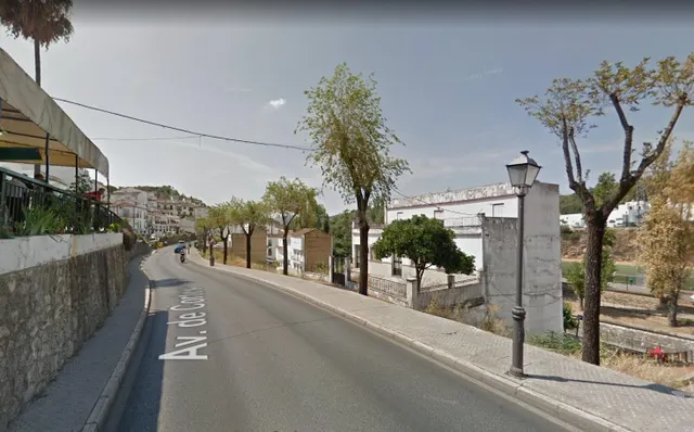 VENTA FANTÁSTICO SOLAR CERCANO AL CENTRO - foto 2