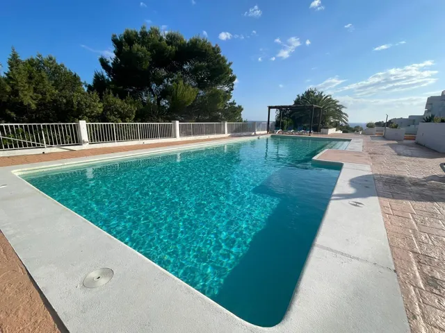 ALQUILER ANUAL EN CALA CODOLAR — 8