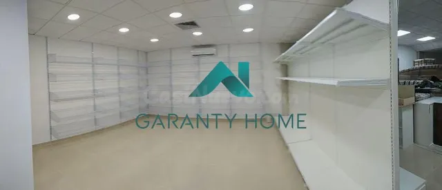 Local Comercial en venta en Playa de la Fontanilla, Marbella - foto 5