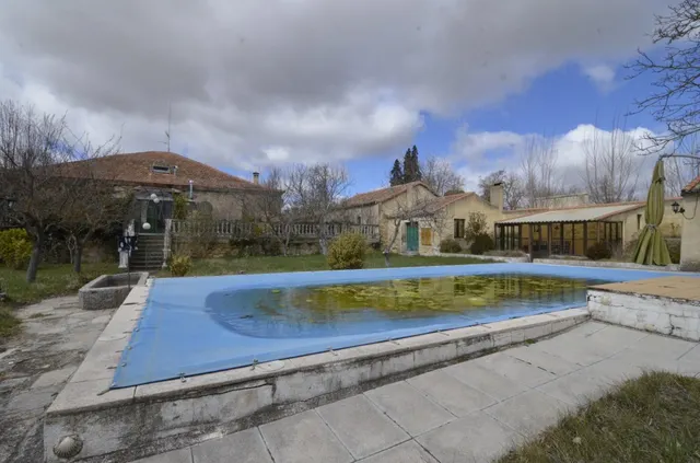 Urbis te ofrece una espectacular villa de lujo en venta en Valverdón, Salamanca. — 28
