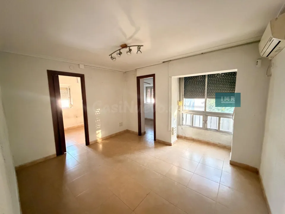¡OPORTUNIDAD EN TRIANA - EL CARMEN! Gran piso de 4 dorm. todo exterior junto al Metro Blas Infante
