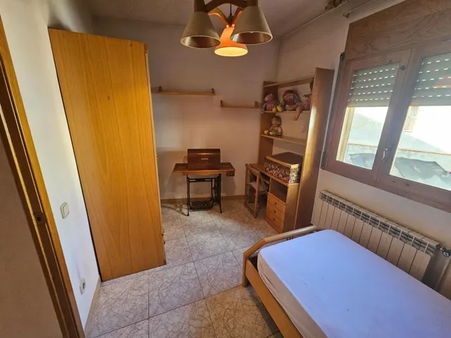 Casa con garaje, patio, balcón y terraza en Alguaire — 19