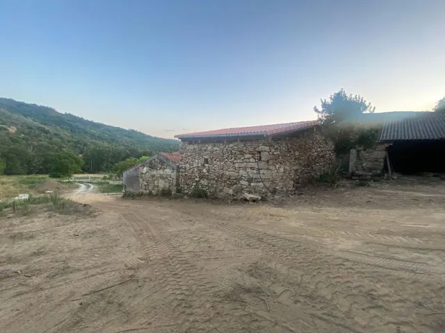OPORTUNIDAD!!! SE VENDE CASA EN A MERCA - foto 2