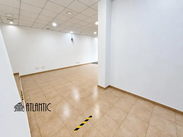 Local comercial 89m² en alquiler - O mosteiro — 12