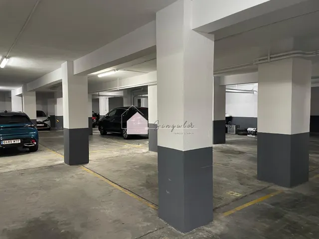 PLAZA DE GARAJE. COIA — 12