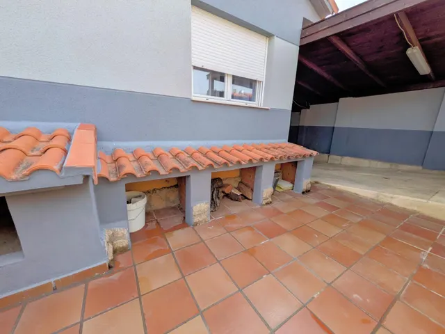 CHALET INDEPENDENTE CON PISCINA ZONA PIOZ — 31