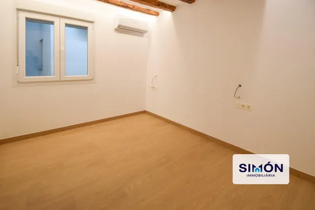 ¡Precioso Piso de 3 habitaciones acabado de reformar en Berga! — 10