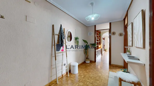 AMPLIA VIVIENDA CON GRAN TERRAZA, GARAJE Y PISCINA EN VISTAHERMOSA – ALICANTE — 9