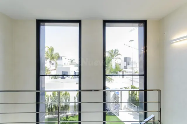 Villa 3 habitaciones 319m² en venta - Campoamor - foto 3