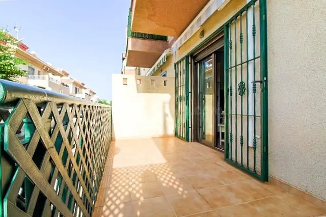 Adosado 3 habitaciones 165m² en venta - La Zenia - foto 3