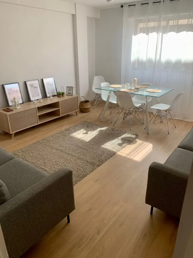 SE ALQUILAN habitaciones PARA LARGA TEMPORADA - foto 4