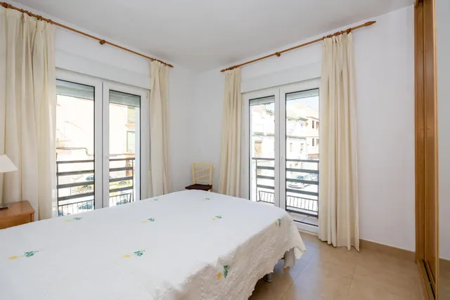 !!Fantástica vivienda en Huetor Santillán junto Ayuntamiento!! — 24