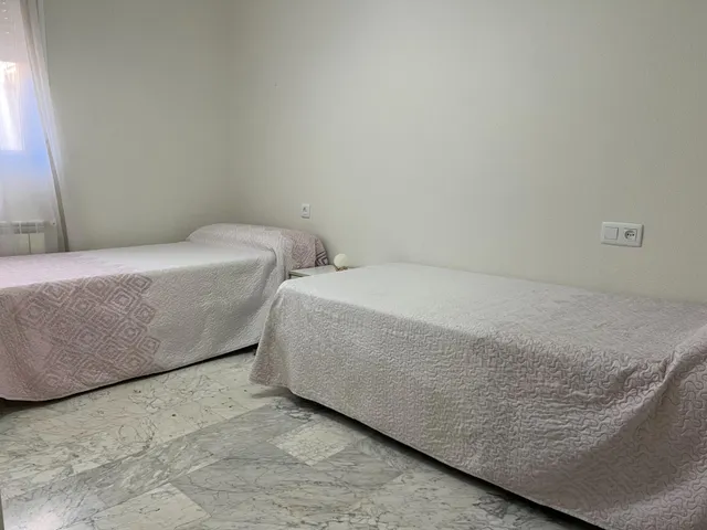 PISO 2 habitaciones CON PATIO EN EL CENTRO — 11