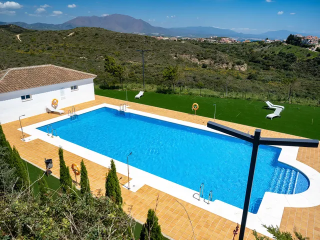 Apartamento 2 habitaciones 81m² en venta - Costa del Sol — 28